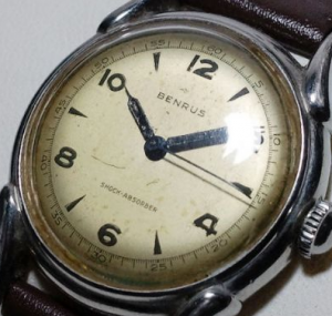 ベンラスの腕時計